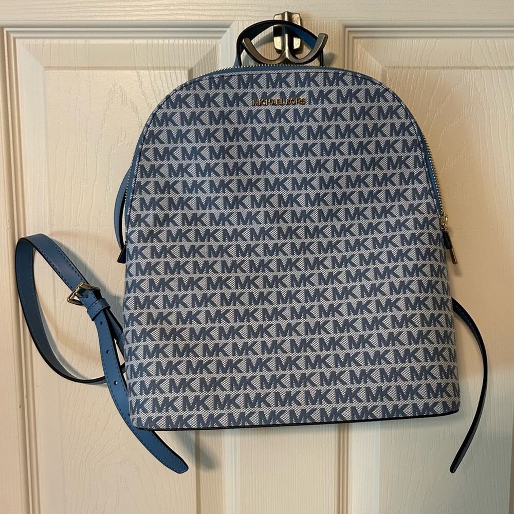 Michael Kors Cindy Large Blue Backpack School Bag Zipper Closure MK Logo NWT - Picture 2 of 6